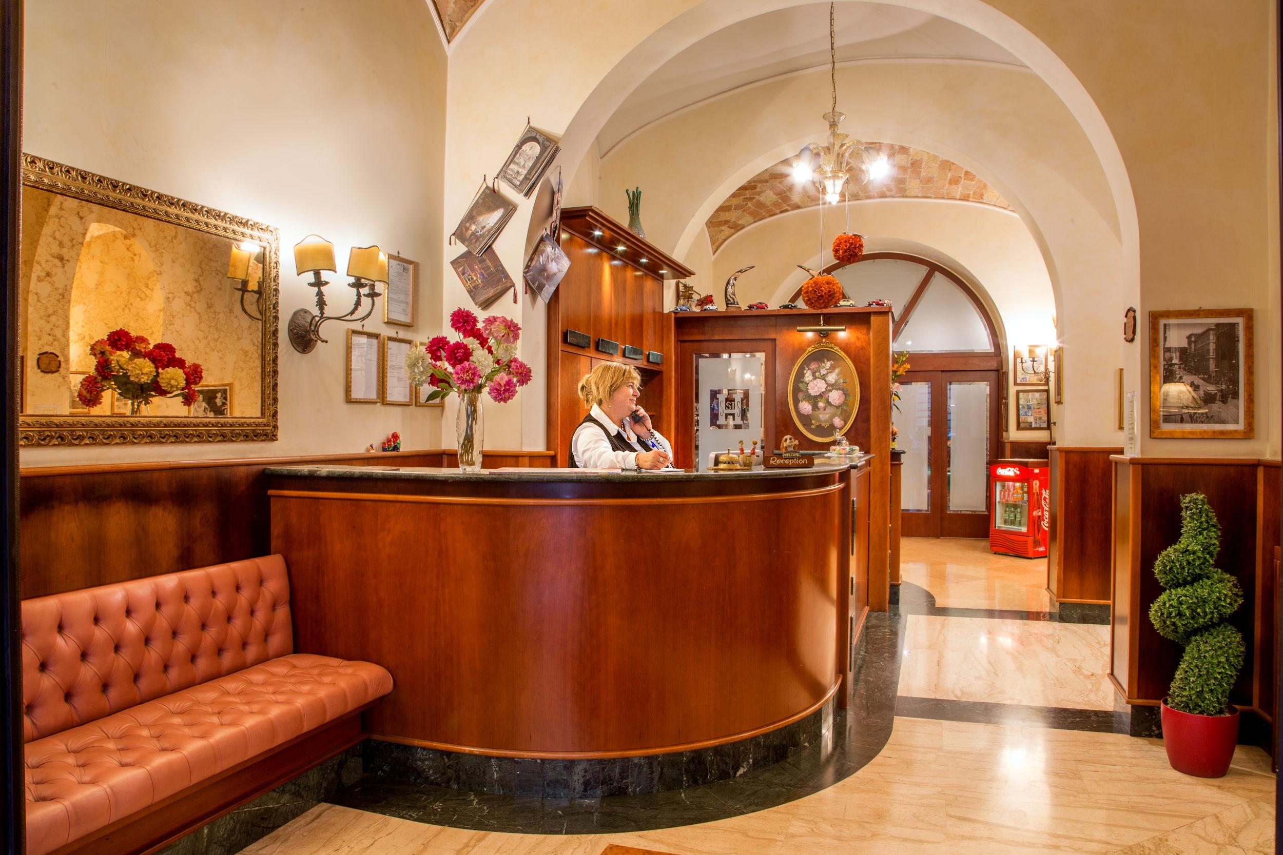 Hotel Assisi Рим Экстерьер фото