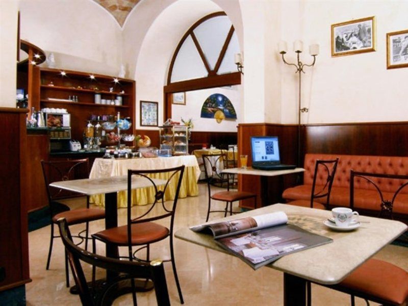 Hotel Assisi Рим Экстерьер фото